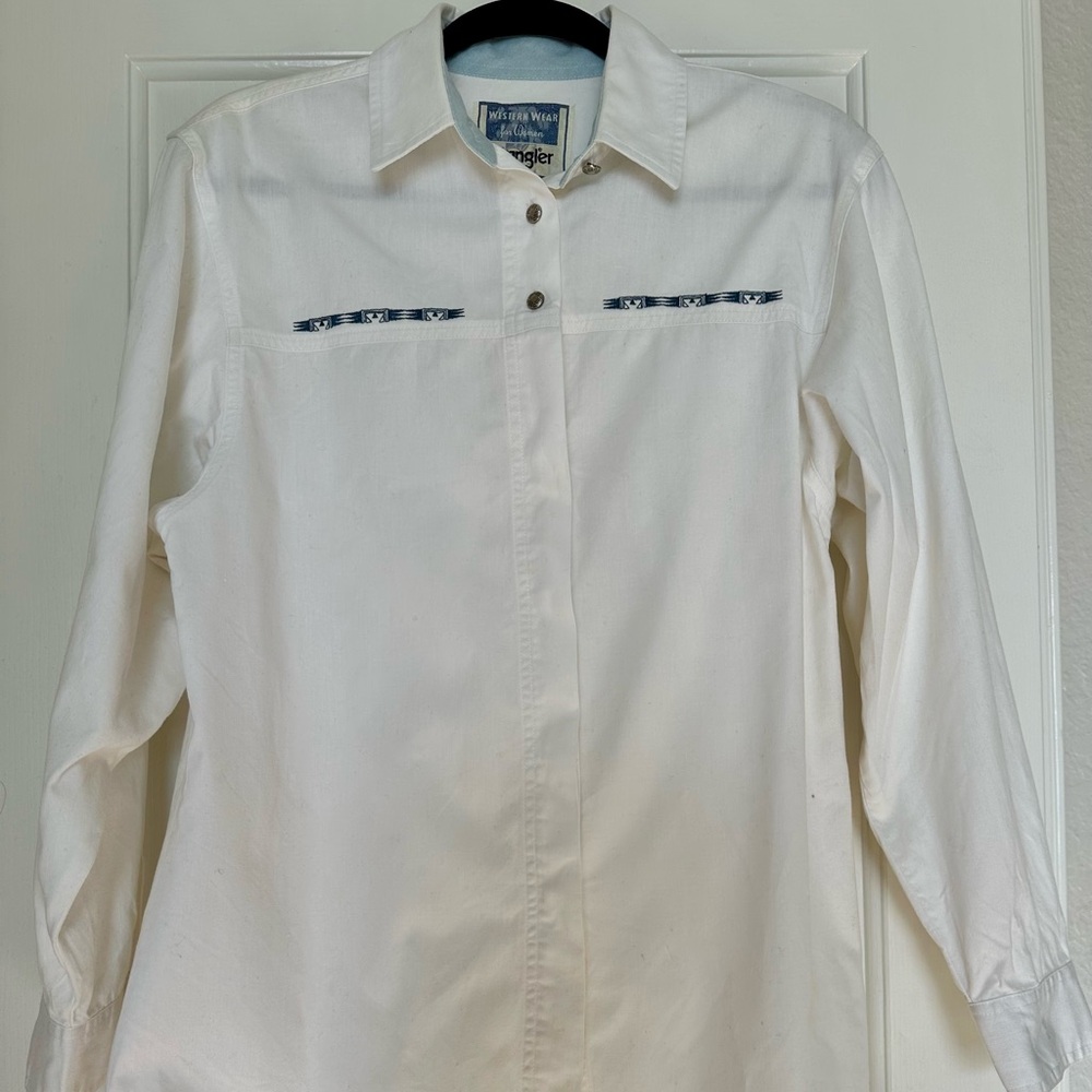 Vintage Women’s Wrangler White Long Sleeve Shirt